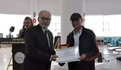 Kütahya’da Yüzüncü Yıl Resim Yarışması Ödül Töreni Düzenlendi